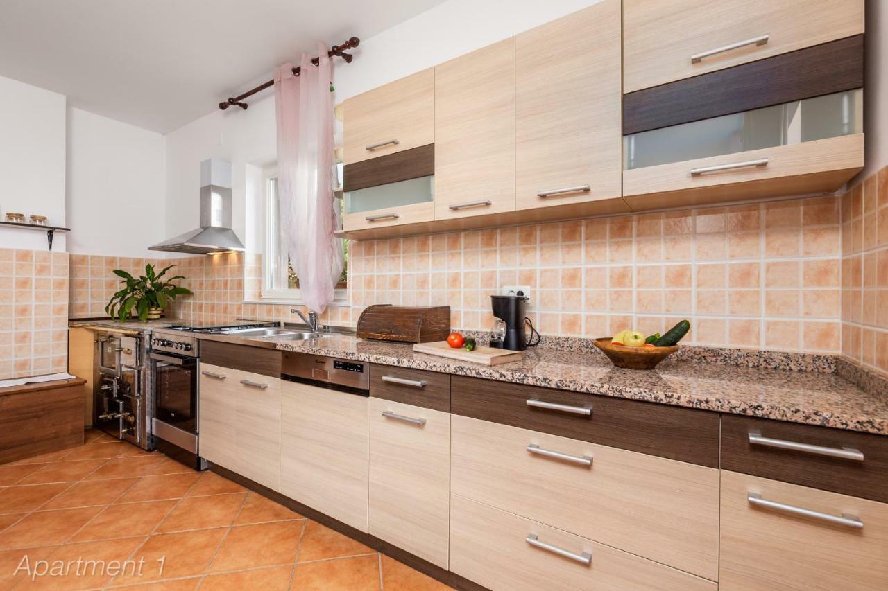 Apartments Rumac Opatija Exterior photo